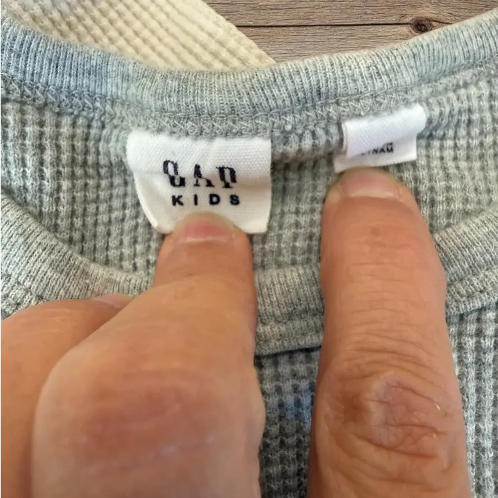 ⭐️ GAP ⭐️ // THERMAL LONG SLEEVE PAIR // SIZE S